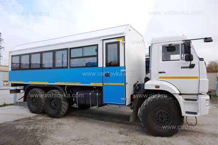 Вахтовый автобус на шасси КамАЗ 43118-3027-46